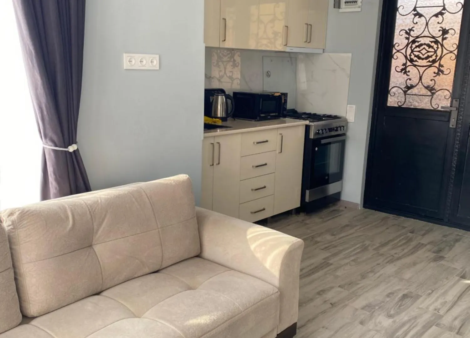 Apartment Cottage Pheria Batumi